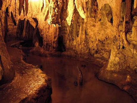 Hoyop-Hoyopan-Cave